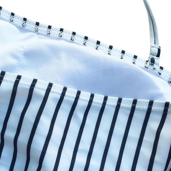 Make me an offer! Stripped bandeau bikini. - Picture 5 of 7